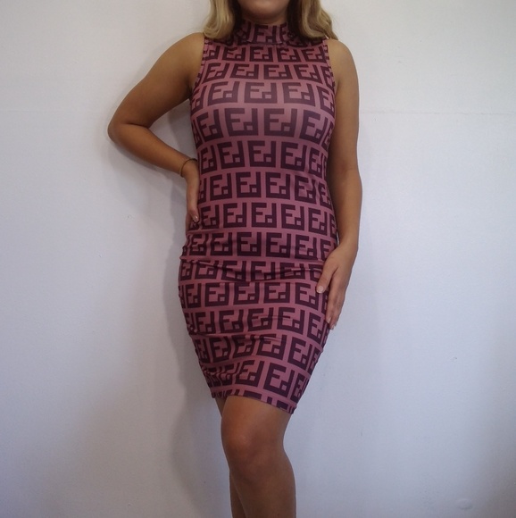 Ed Dress - Picture 2 of 8